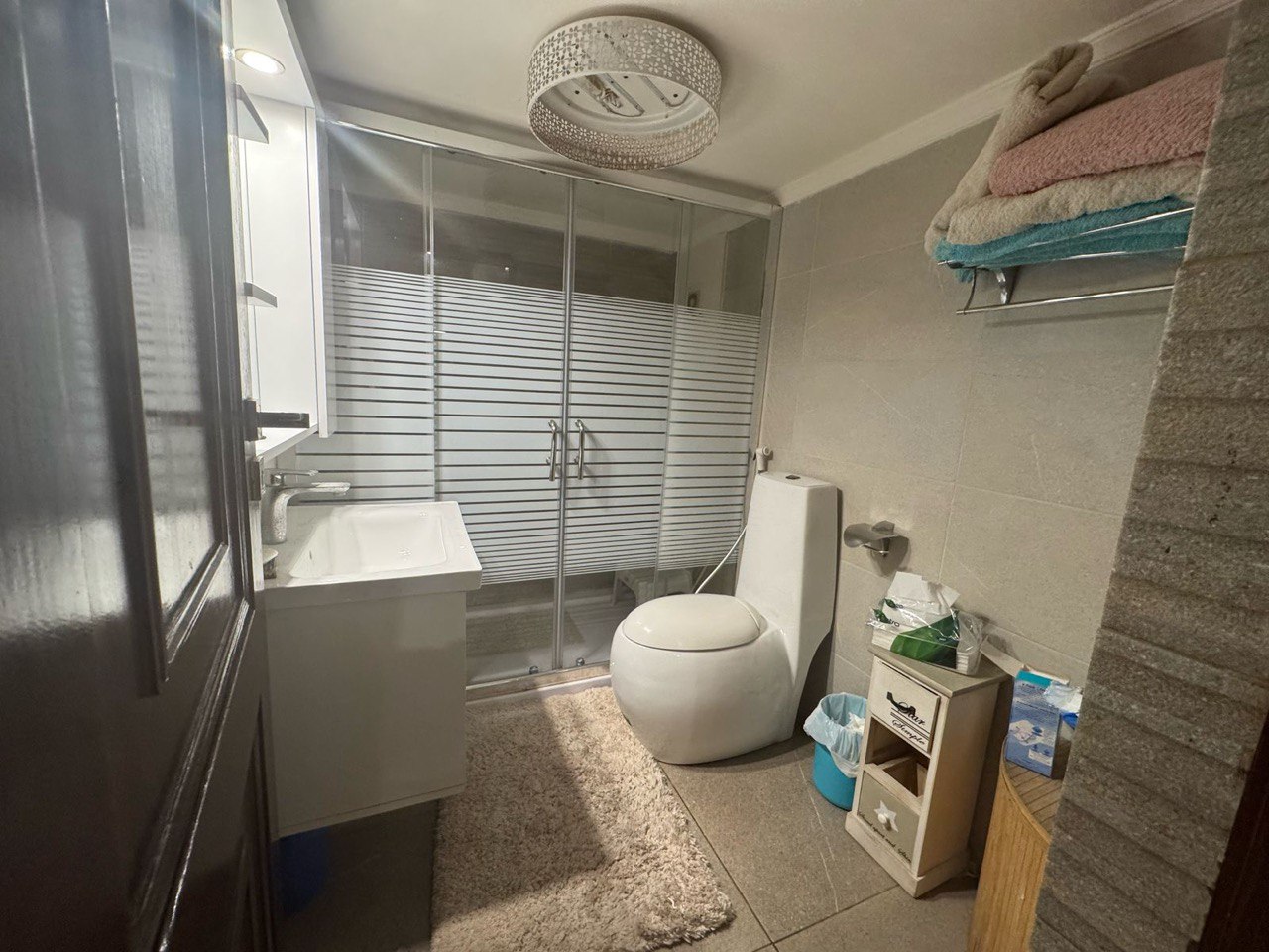 فيلا حديثة في الجبل